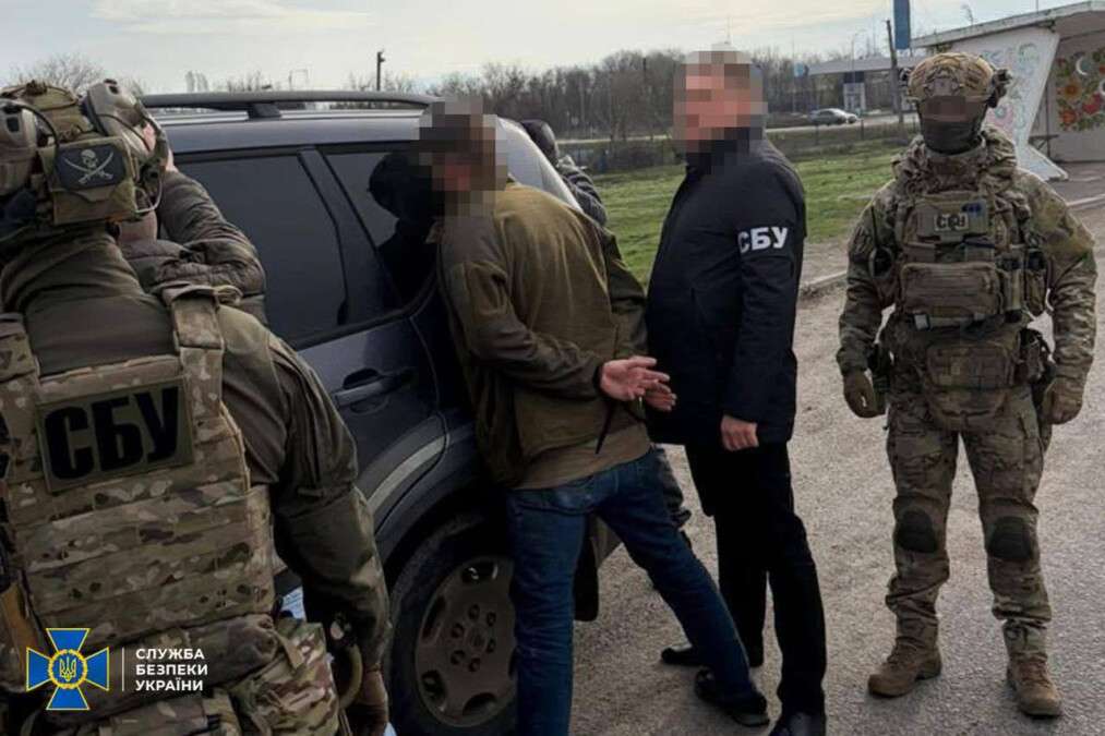 У Дніпрі викрили схему втечі ухилянтів, якою керував ув’язнений із-за ґрат