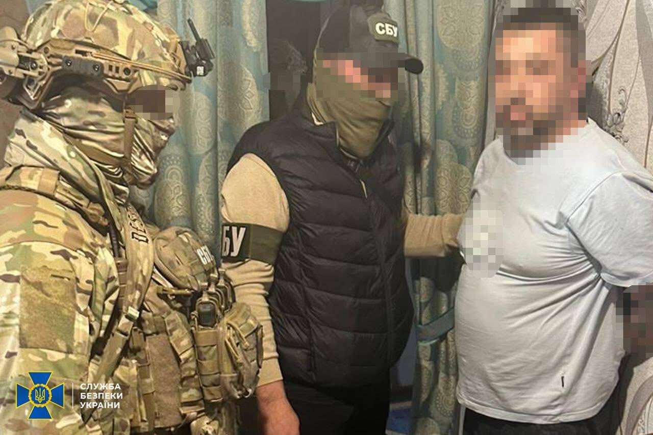 В Днепре разоблачили схему побега уклонистов, которой руководил заключённый из-за решётки