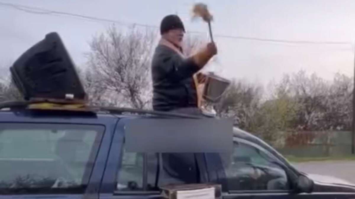 Пасха 2026: в Днепропетровской области оригинально освящали пасхальные корзины