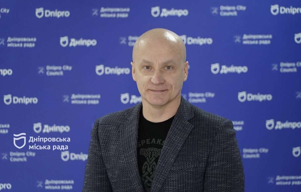 У Дніпрі винахідники можуть отримати до 1 млн грн на реалізацію військових проєктів: як подати заявку
У Дніпрі розпочався черговий етап підтримки технологічних розробок для фронту. Міська влада оголосила про старт грантового конкурсу в межах програм