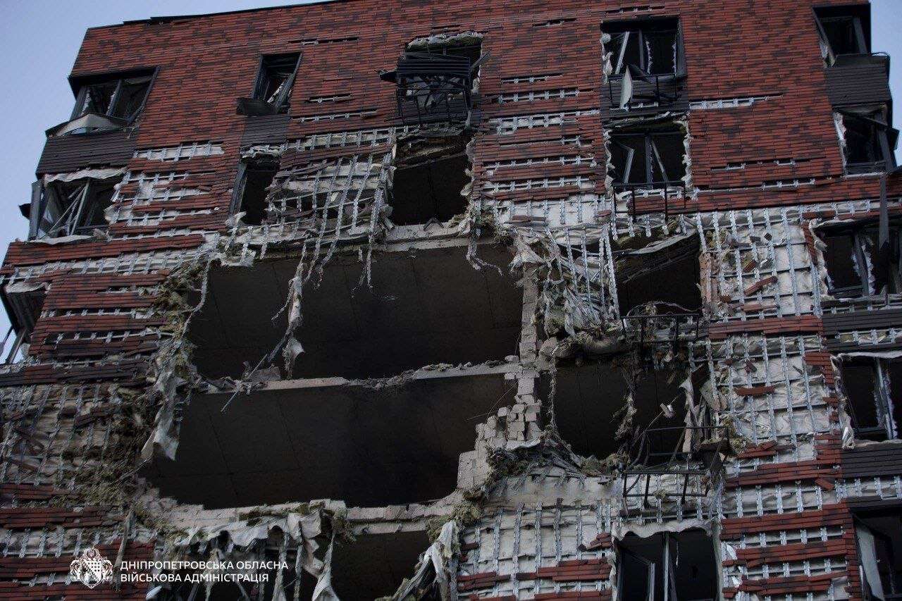 IMAGE 2026-04-15 07:48:30