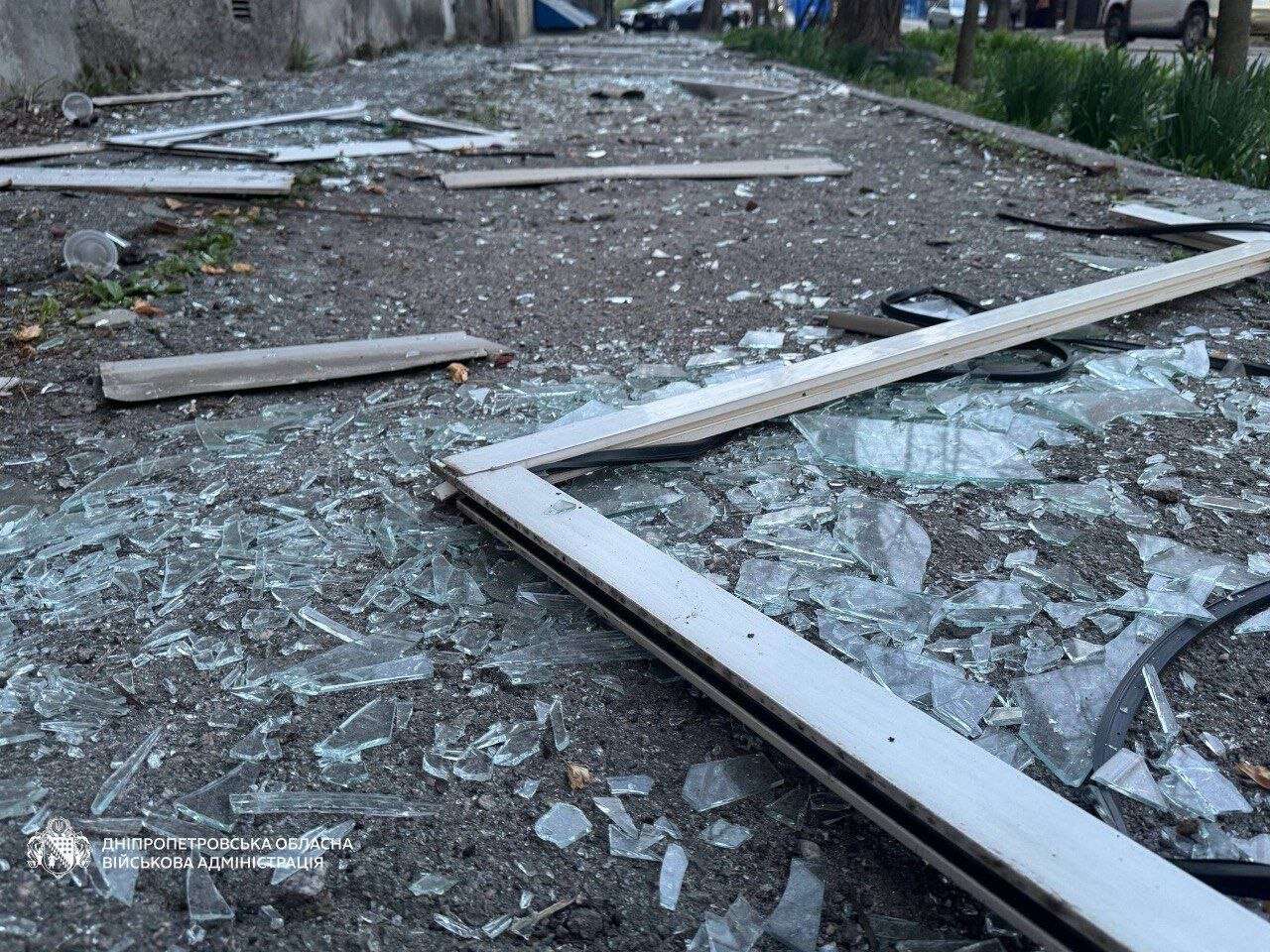 IMAGE 2026-04-15 07:48:45