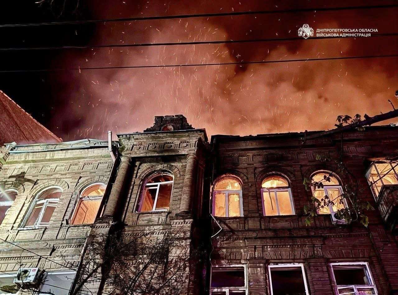 Атаки на Днепр: как выглядит город после вражеских ударов 16 апреля