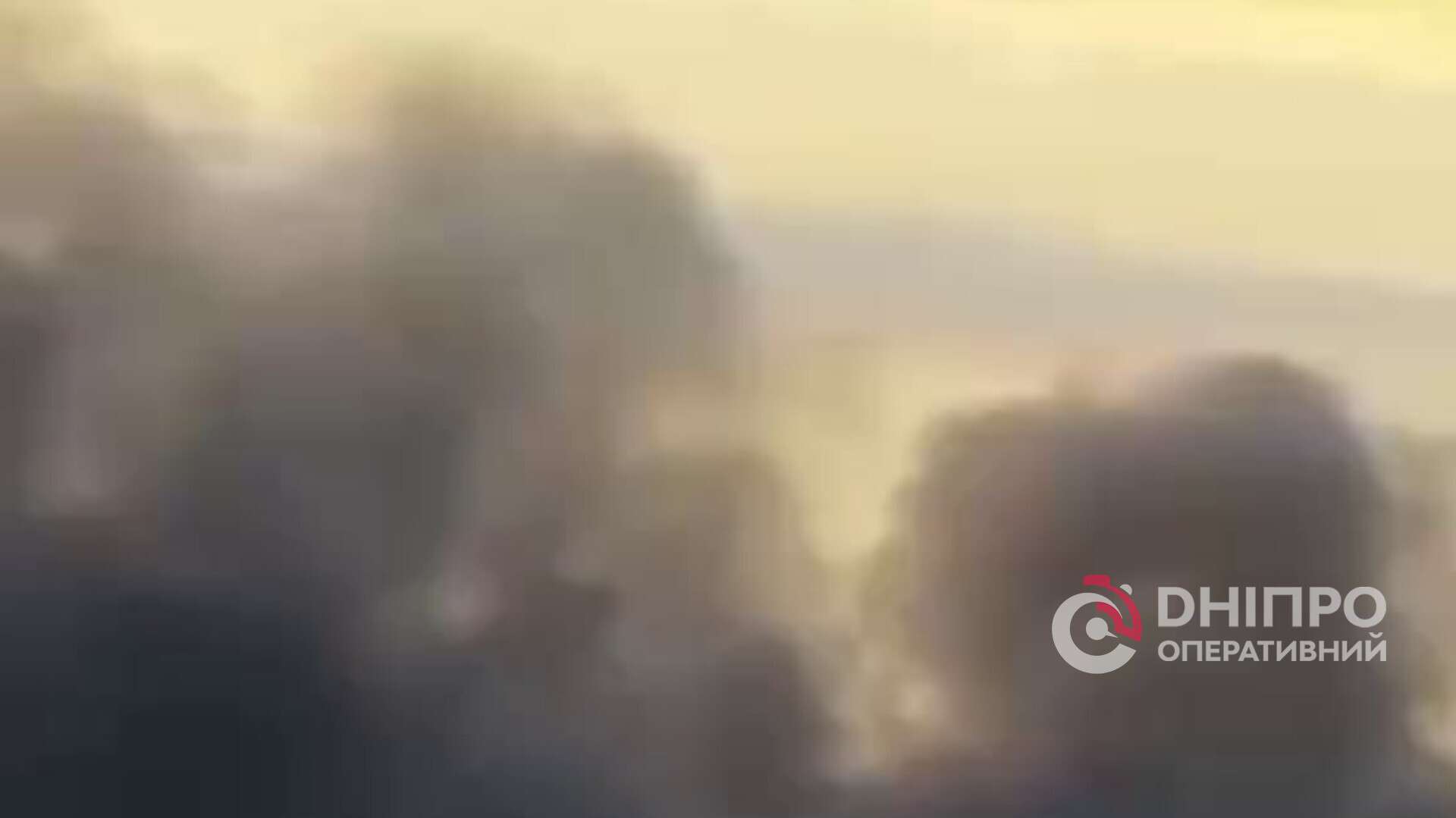 Рано вранці у Дніпрі лунали вибухи: перші подробиці від ОВА
Із самого ранку п'ятниці, 17 квітня, росіяни знову атакували Дніпро. Про це повідомляє "Дніпро Оперативний".
Відомо, що повітряну тривогу оголосили…