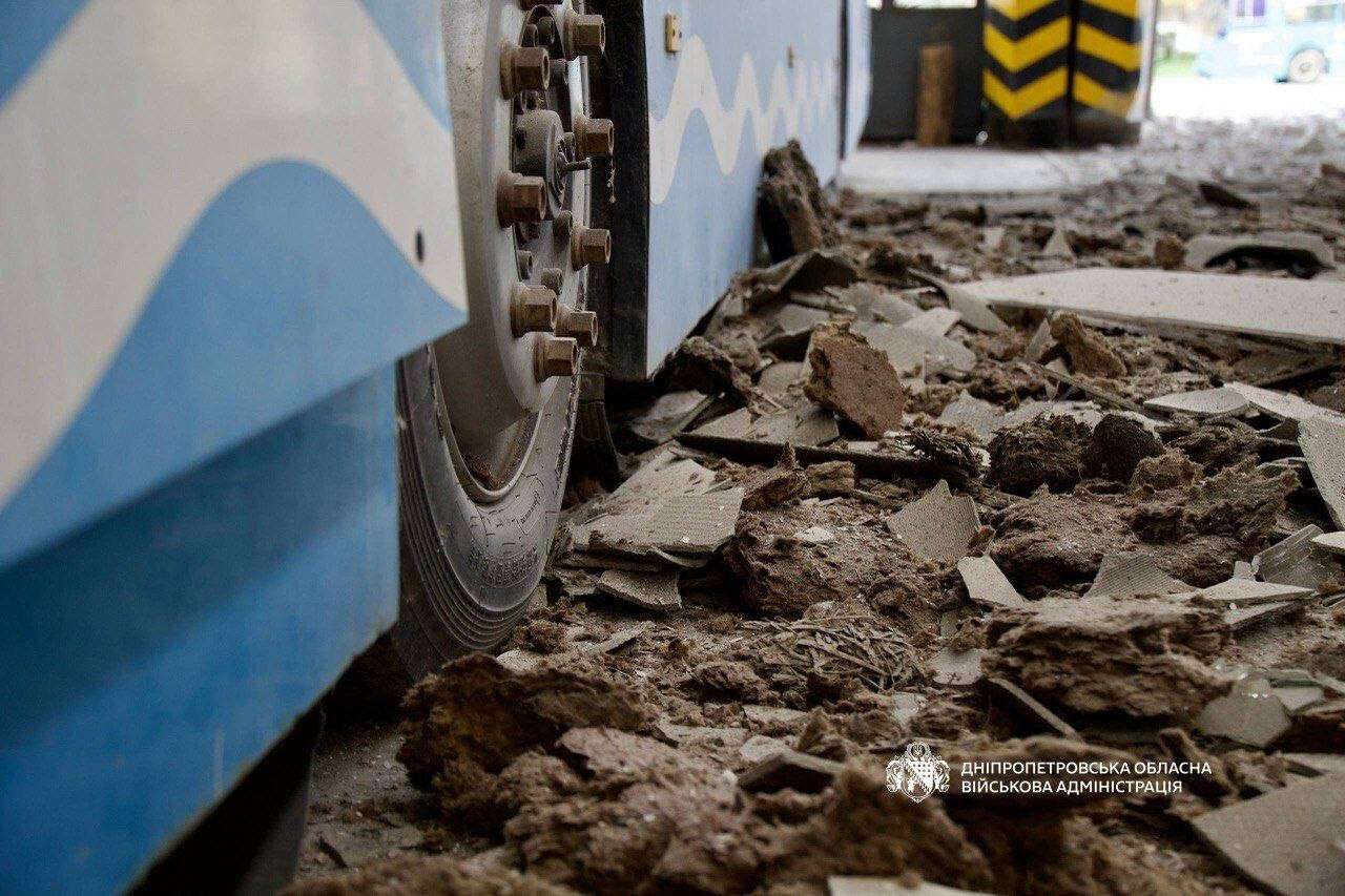 Последствия атаки рф на Днепр 17.04