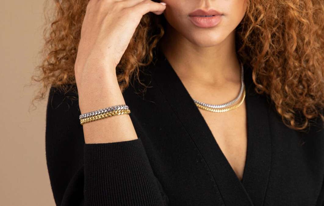 Як поєднувати срібло та золото в одному образі: правила сучасного стилю