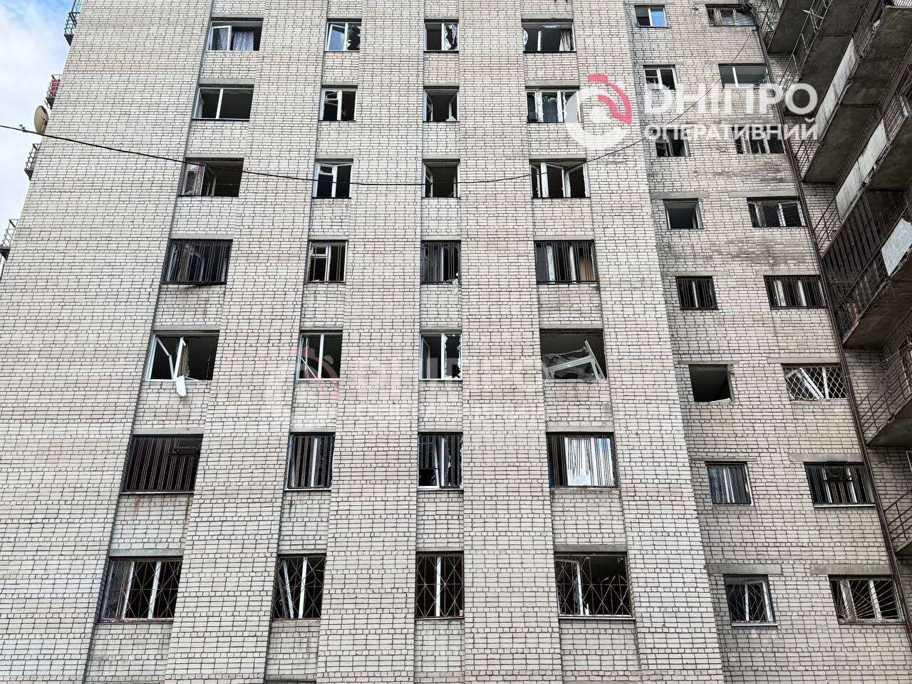 Атака на Дніпро вранці 22.04: як виглядає місто після удару рф