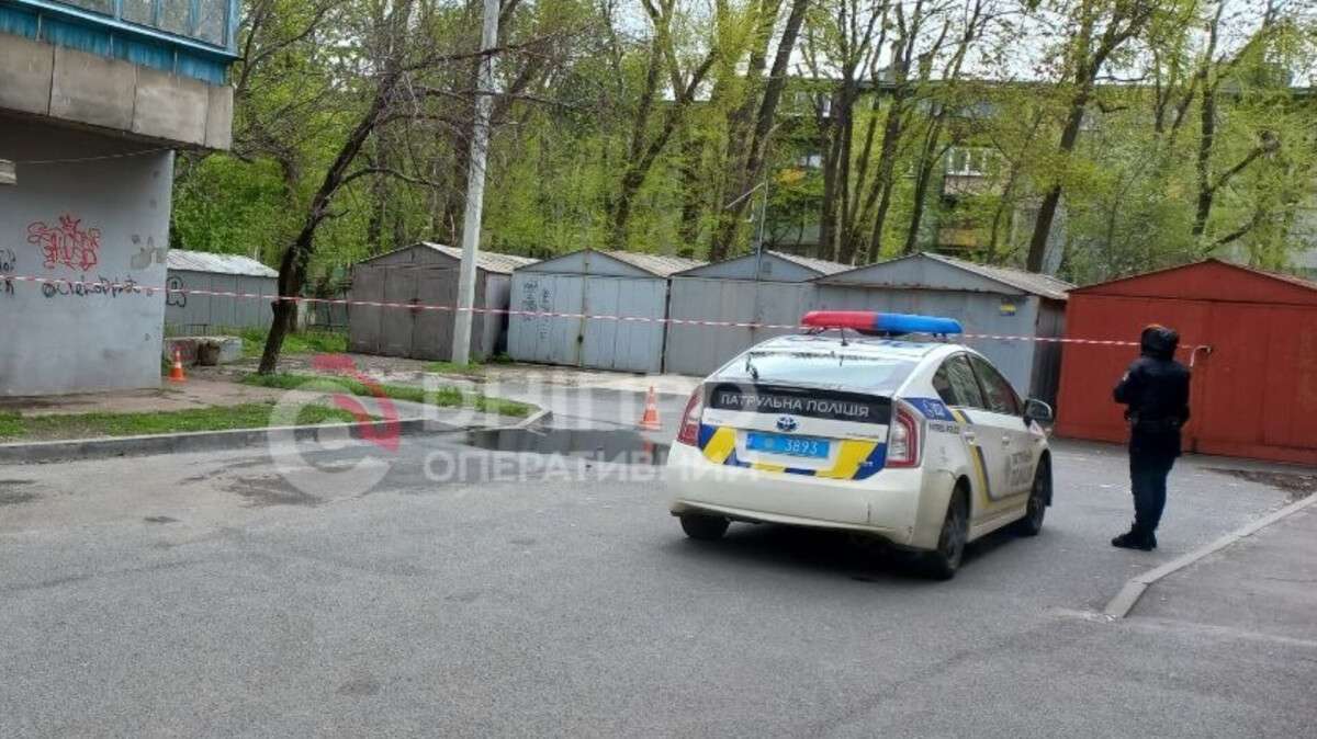 Поліція, огороджувальна стрічка та підозрілий предмет: що відбувалося на Генерала Безручка 24.04