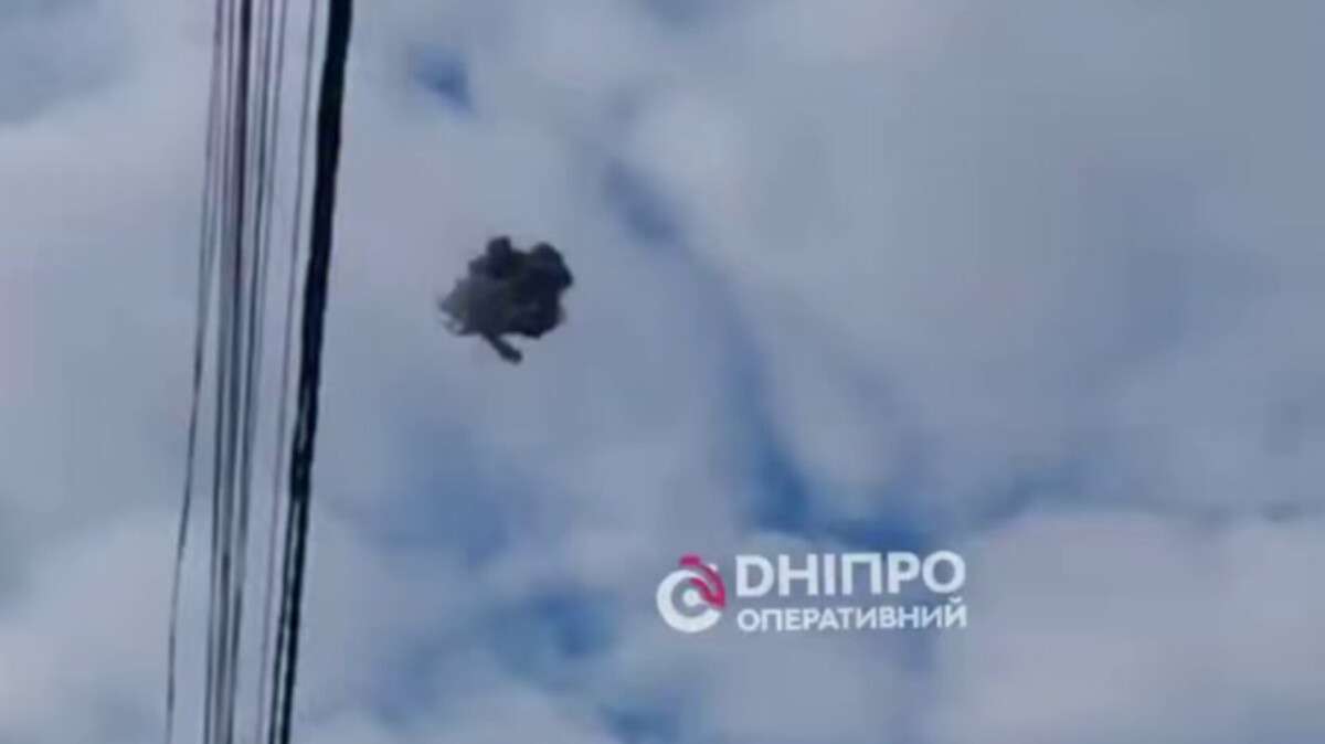 Взрывы 25 апреля – что известно