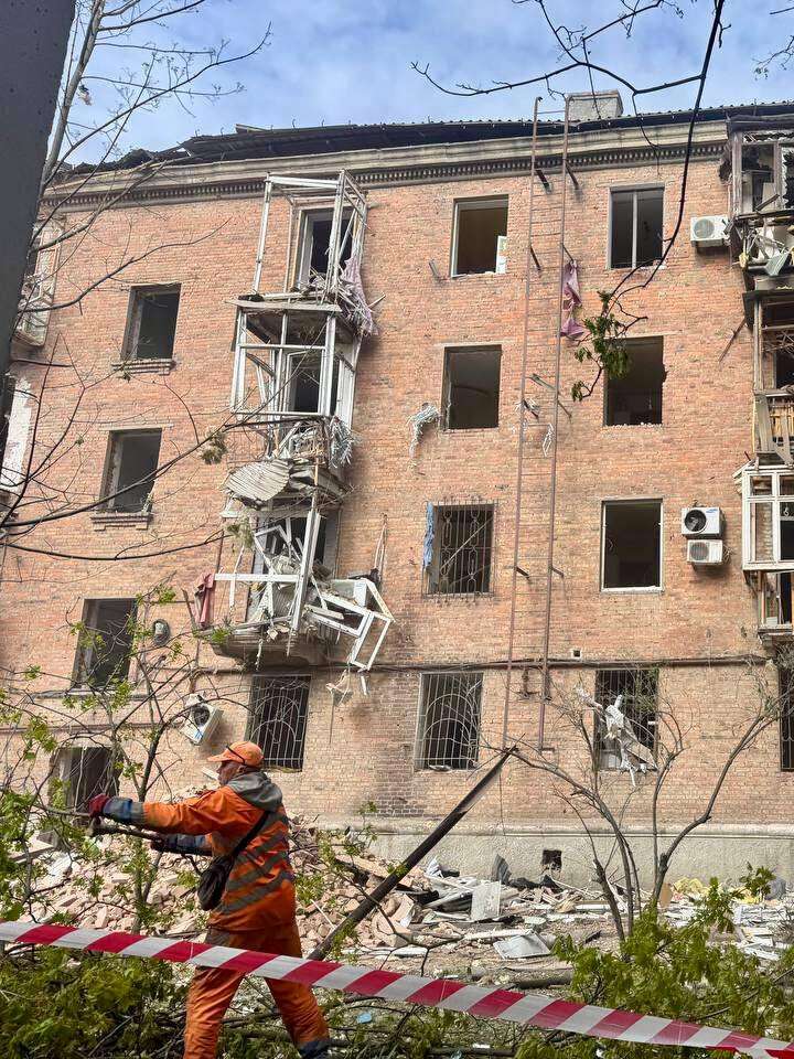 Мер Філатов розповів про наслідки атаки на Дніпро. Зафіксовані чималі руйнування