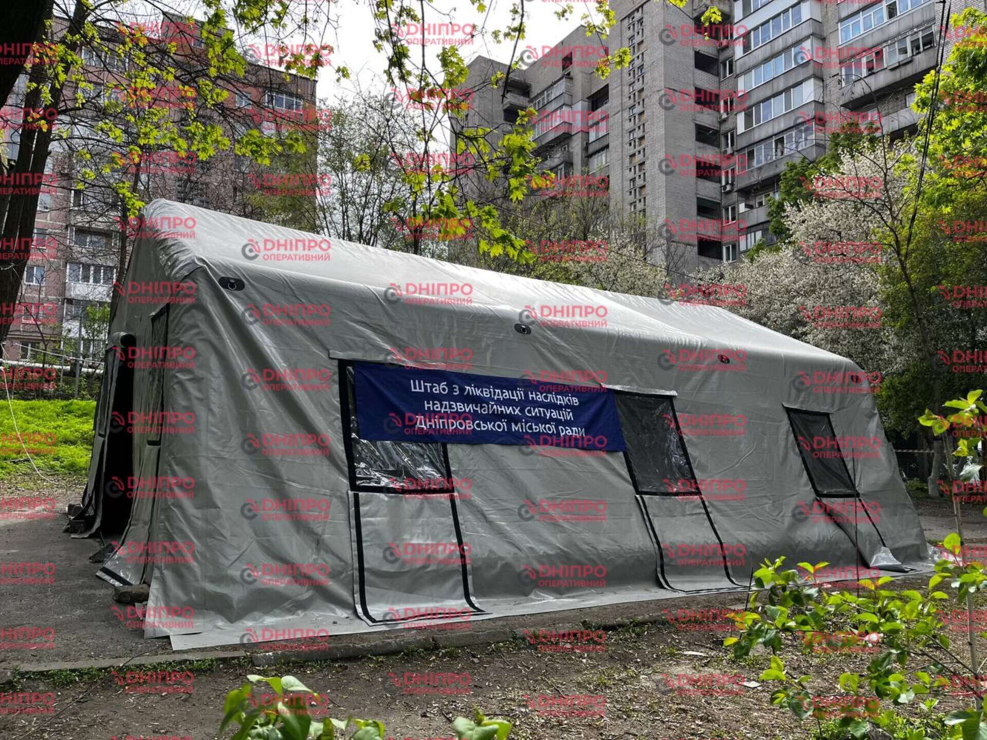 Атака на Днепр 23.04: что происходит возле поврежденного дома 28.04