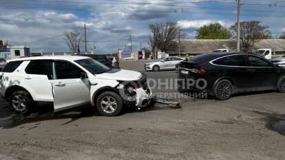 Сразу два ДТП произошли на Сичеславской Набережной 29.04: подробности