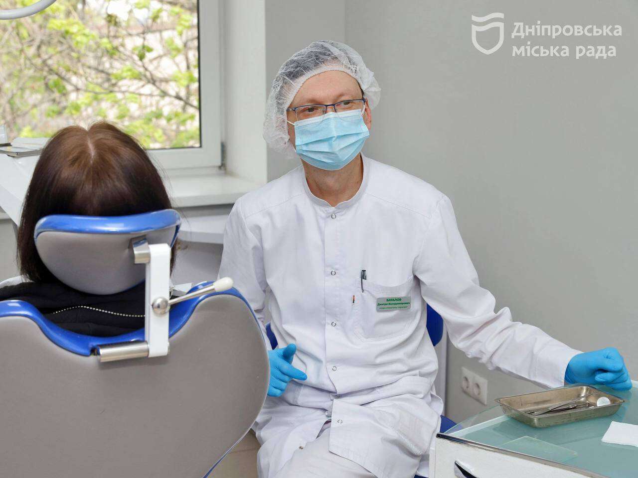 Бесплатное лечение и имплантация зубов для военных: как принять участие в программе