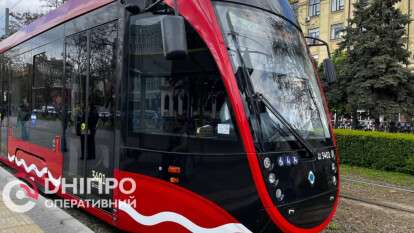 Дніпро впроваджує інклюзивні рішення в електротранспорті: деталі