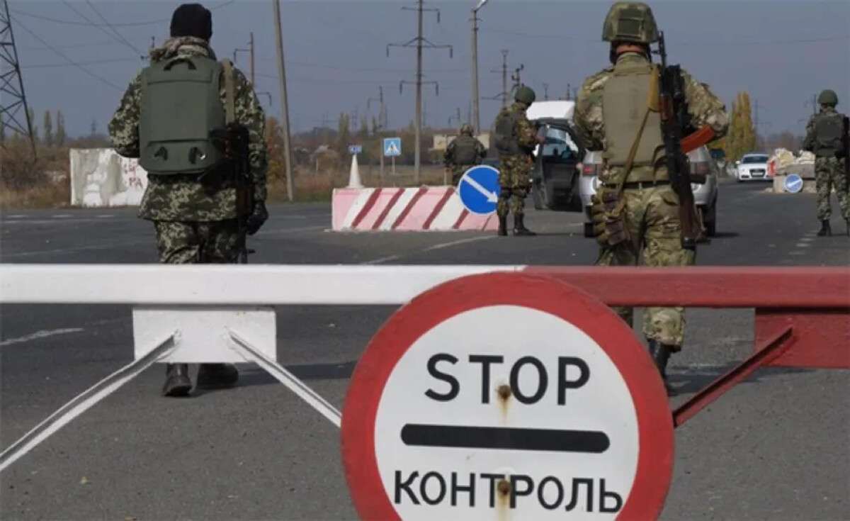 Перевірки на блокпостах: права водіїв
В умовах воєнного стану в Україні контрольні пункти залишаються звичною частиною дорожнього руху. Водіям важливо знати свої обов’язки та межі…
