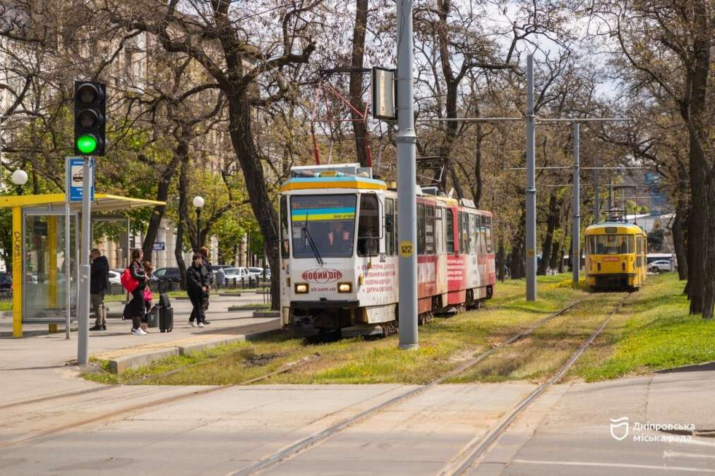 У Дніпрі посилюють інклюзивність електротранспорту: на маршрутах з’явиться більше низькопідлогових трамваїв та тролейбусів
