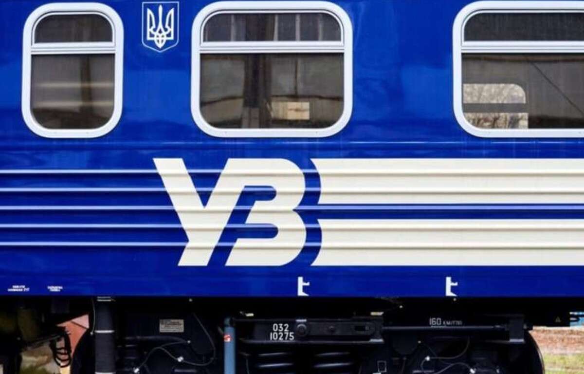 Ворог вдарив по станції “Укрзалізниці” на Дніпропетровщині
Російські війська продовжують обстріли критичної інфраструктури України. Під чергову атаку потрапила залізнична станція на Дніпропетровщині — ворог застосував ударні безпілотники,…