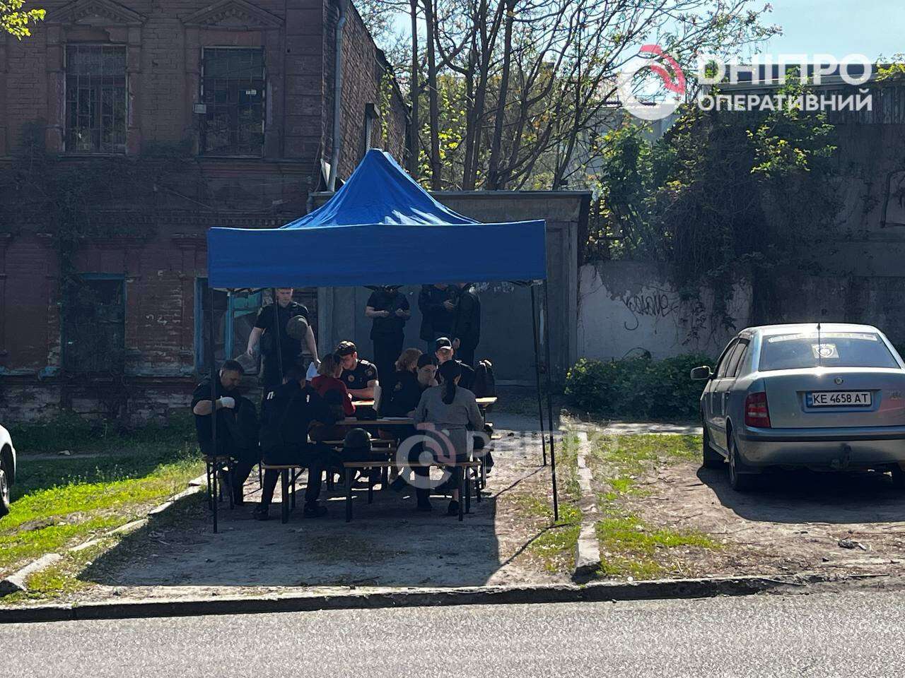 Атака на Дніпро 7 травня: пошкоджено будинки та авто - кадри з місця події