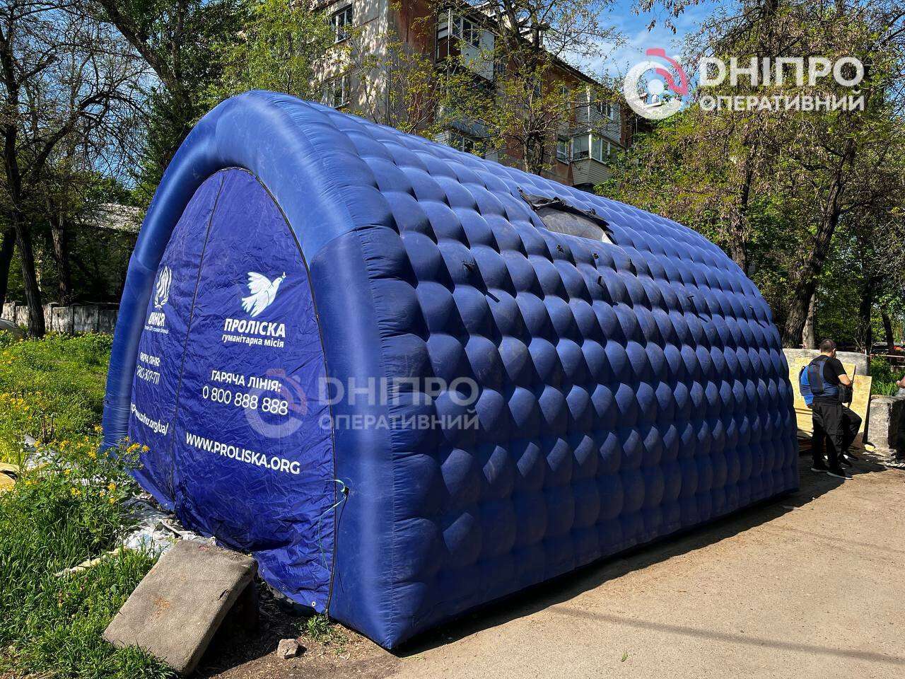 Атака на Дніпро 7 травня: пошкоджено будинки та авто - кадри з місця події