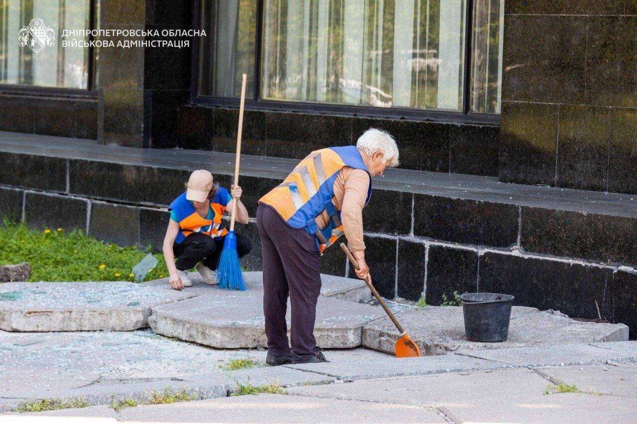 Атака на Дніпро вранці 7 травня: пошкоджено заклади культури