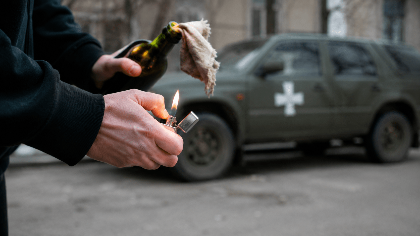 У Дніпрі засудили чоловіка за підпали військових авто: знищив 7 машин ЗСУ
У Дніпрі суд виніс вирок місцевому жителю, якого визнано винним в умисному пошкодженні чужого майна шляхом підпалу. Про це повідомили…