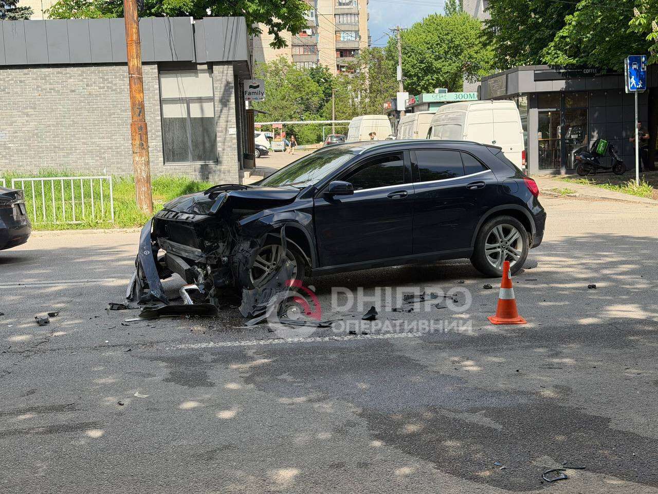 ДТП на Паникахи 19.05: Ford Mustang вылетел на обочину &mdash; видео и подробности