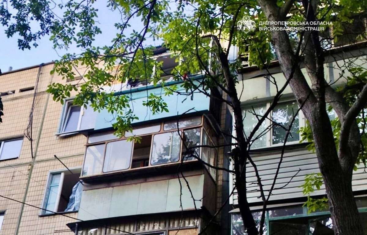 Дніпропетровщину атакували БпЛА та артилерією: як минула ніч на 29 травня
Понад 10 разів ворог атакував три райони Дніпропетровщини безпілотниками та артилерією в ніч на п’ятницю, 29 травня. Про це повідомляє…