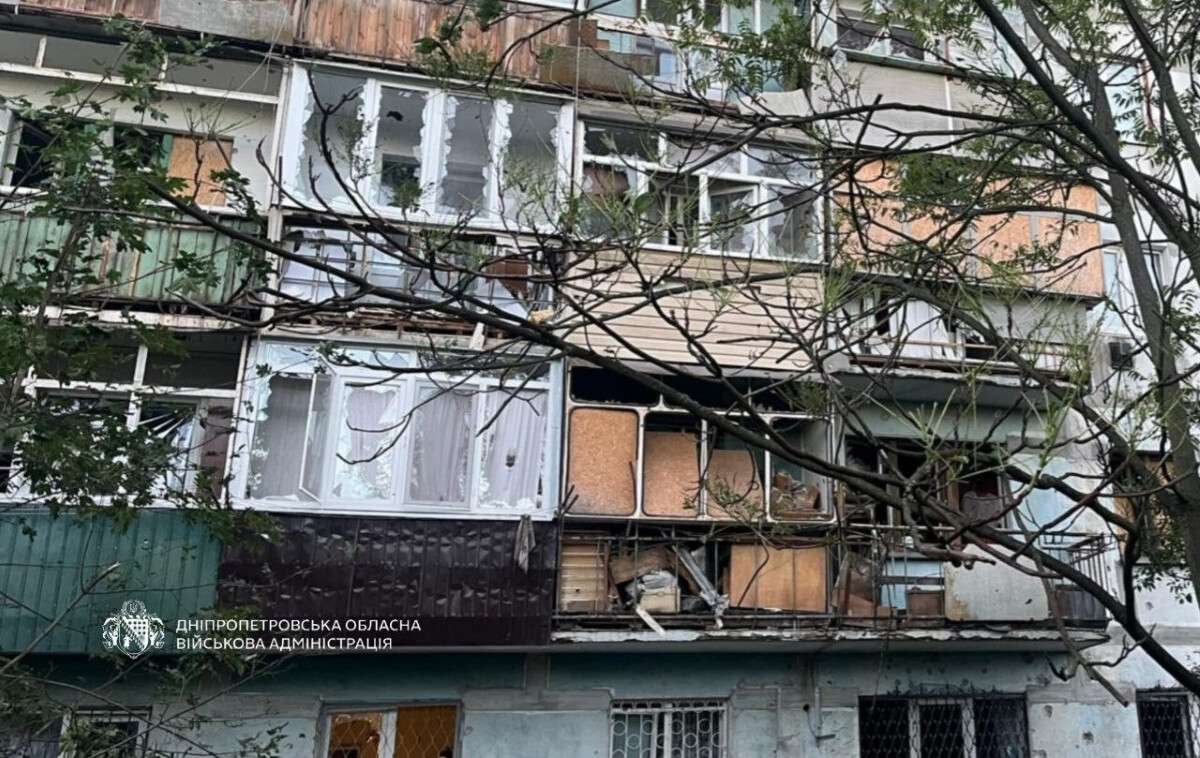 Вибухи у Дніпрі та області: як минула ніч на 31 травня
У Дніпрі в ніч на неділю, 31 травня, було неспокійно. В місті кілька разів лунав сигнал повітряної тривоги та було…