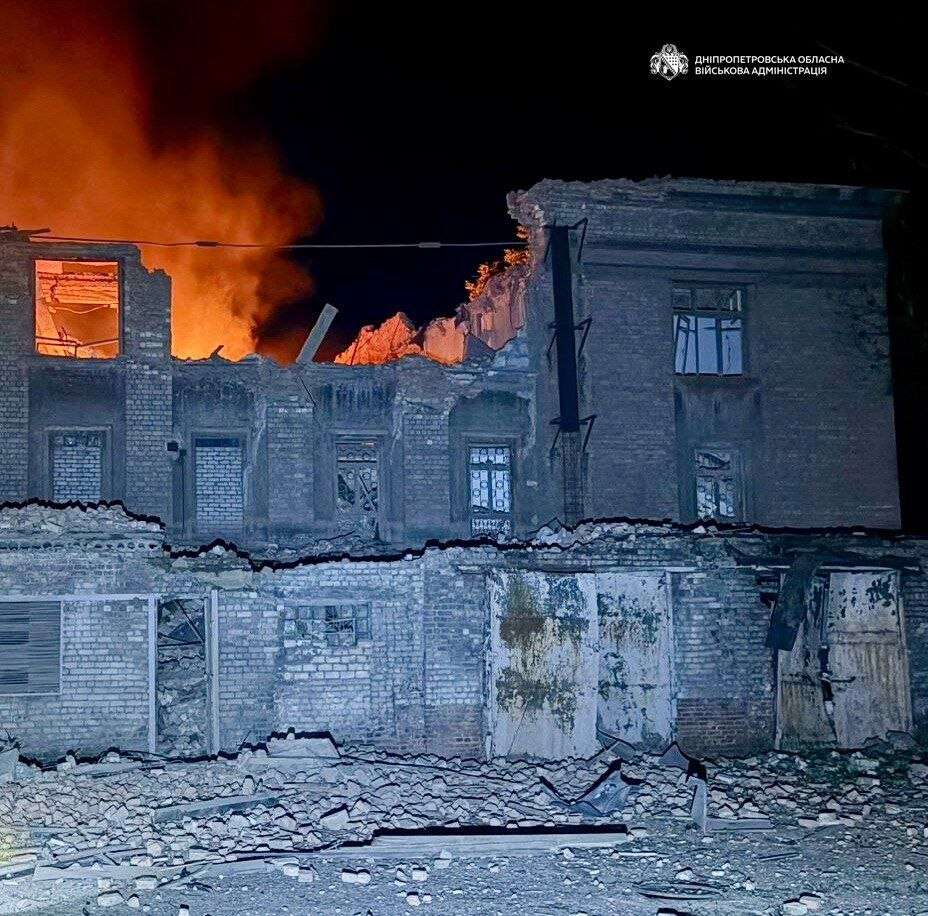 Атака на Дніпро вночі 15.06.2026: є поранений та серйозні руйнування