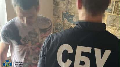 У Дніпрі та Кривому Розі викрили агітаторів, які виправдовували воєнні злочини рф