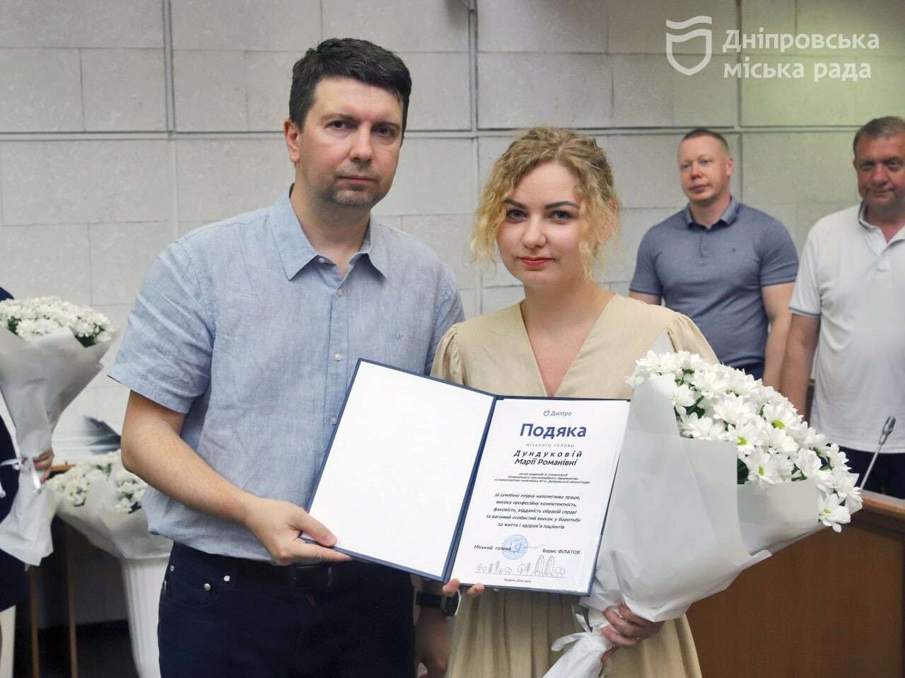 82-я сессия горсовета Днепра: почти 8,5 млн грн для военных и 10 млн грн для спасателей