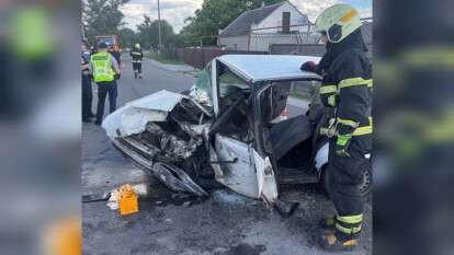 Авто зім'яло вщент внаслідок ДТП на Моторній 26.06