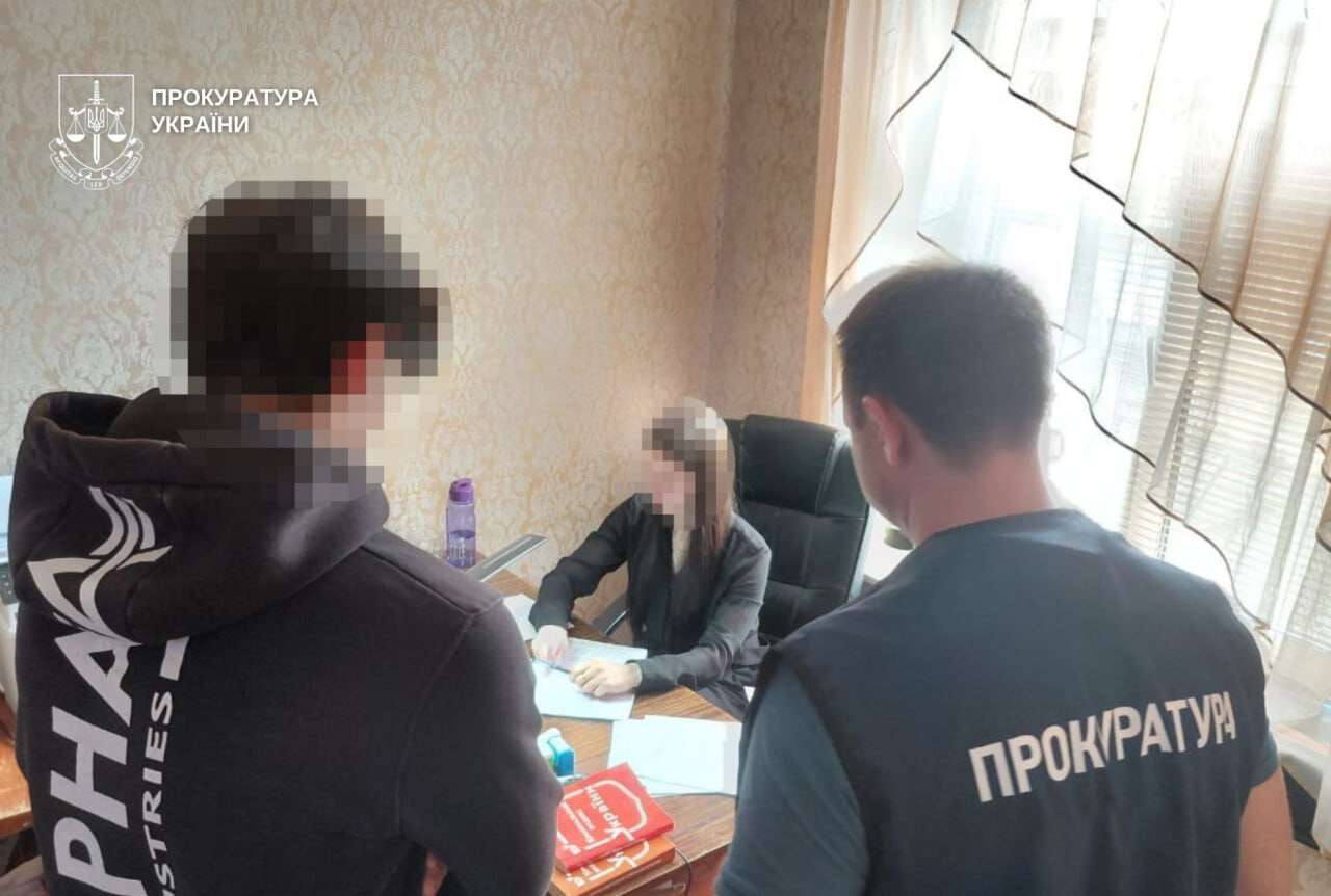 Избиение двух братьев в Днепропетровской области: подросткам и юноше сообщили о подозрении