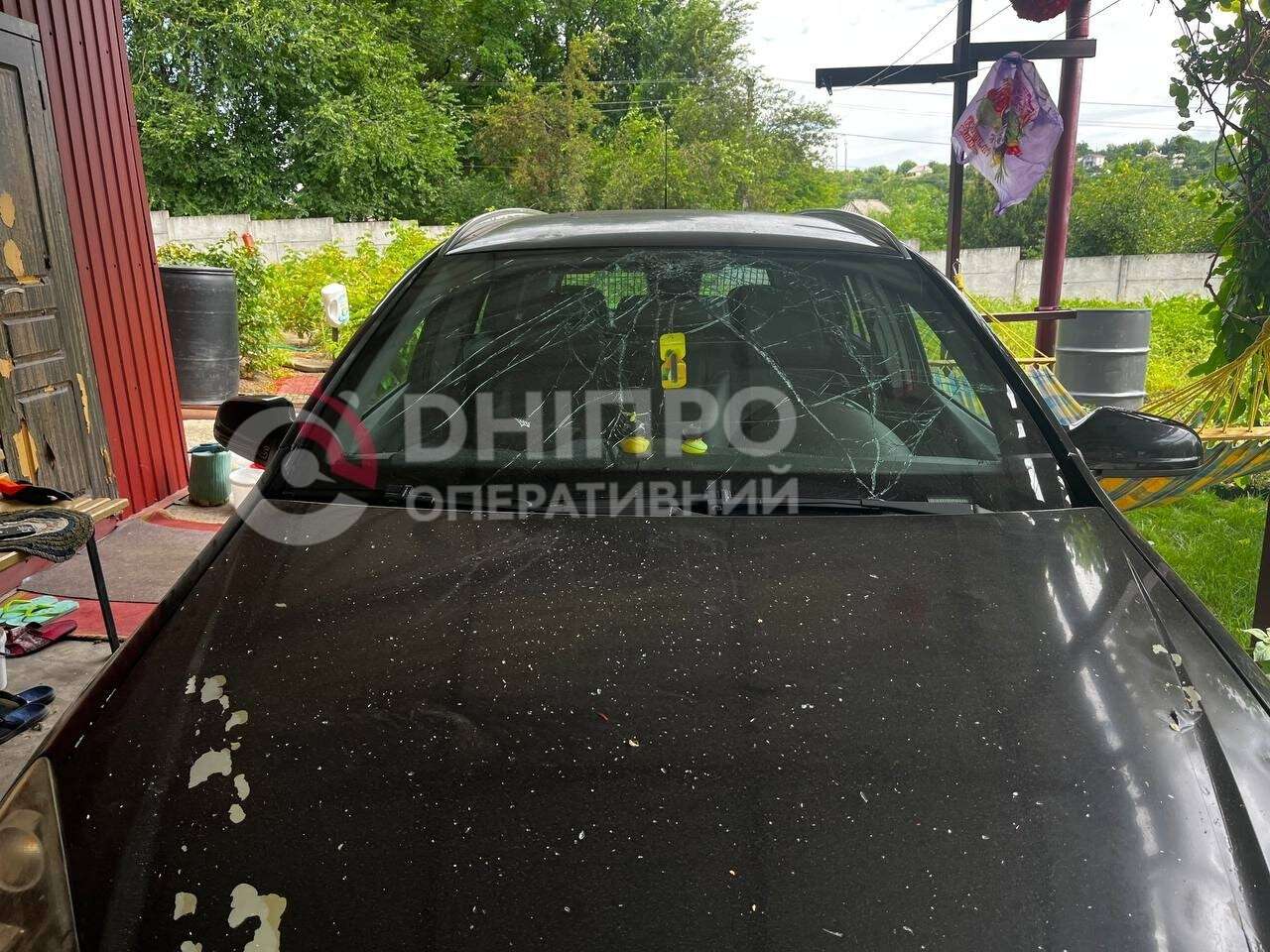 Атака на Днепр 6 июля: вражеский дрон попал во двор частного дома &mdash; подробности и кадры