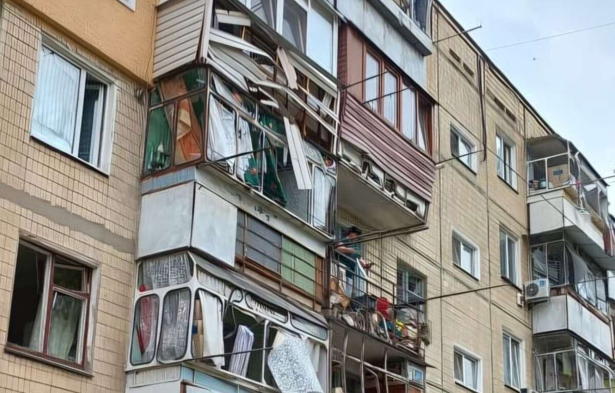 Ворог атакував два райони безпілотниками: як на Дніпропетровщині минула ніч на 11 липня
У Дніпрі ніч на суботу, 11 липня, була спокійною. А от в області не вщухали ворожі атаки, повідомляє “Дніпро Оперативний”…