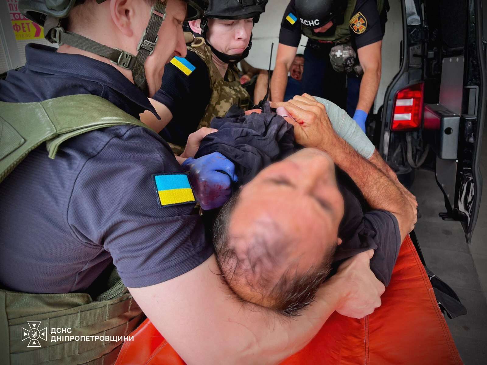 Россияне атаковали спасателей на Днепропетровщине 21.07, есть раненые