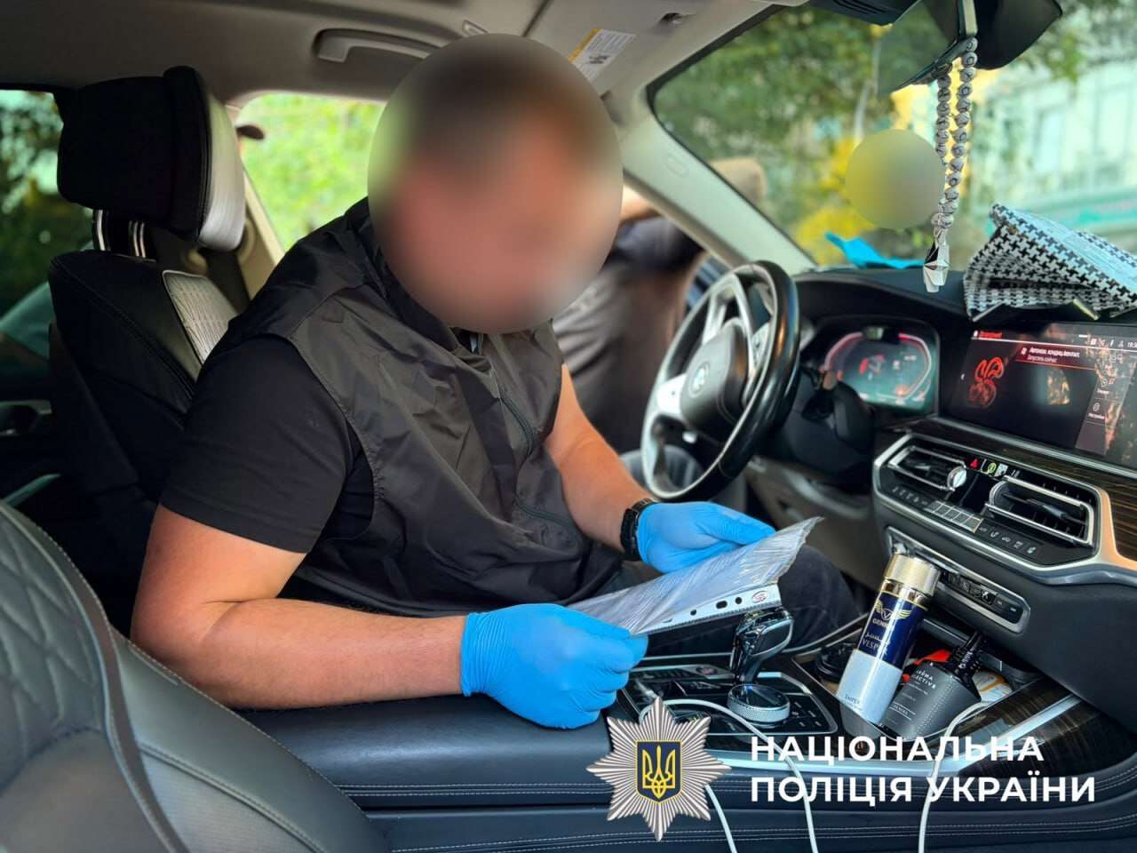 Волонтера из Днепра жестоко избили и требовали у него 10 тысяч долларов