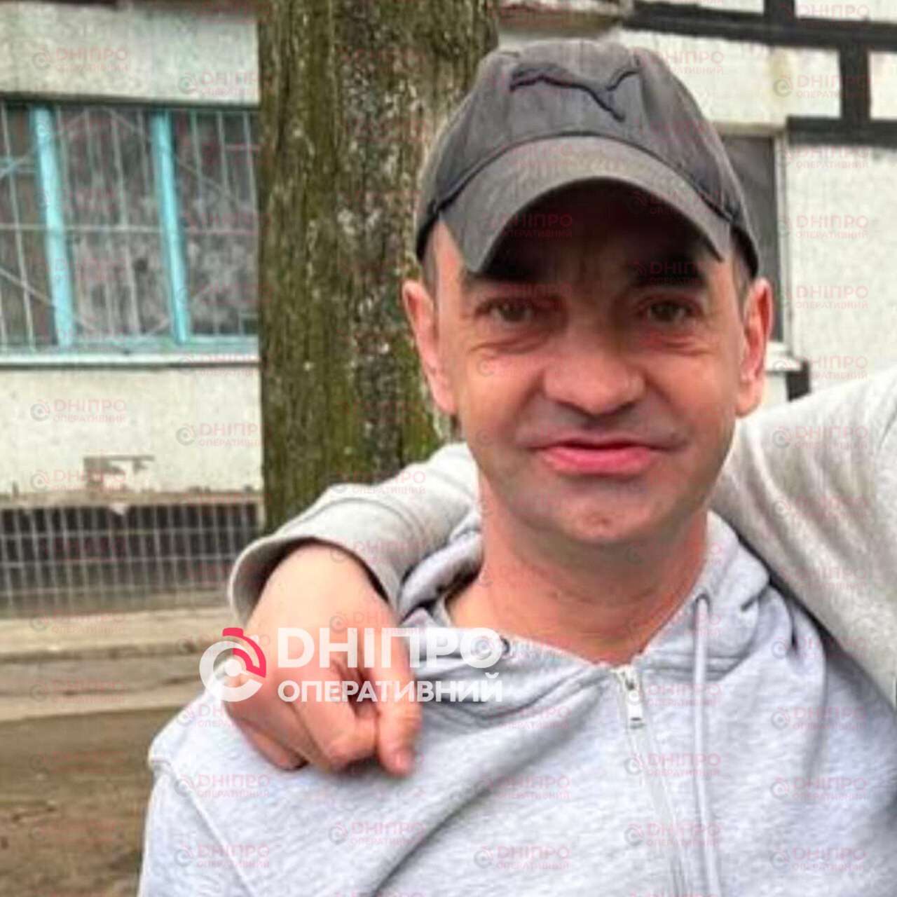 У Дніпрі на Січеславській Набережній знайшли мертвого чоловіка: рідні шукають свідків
У Дніпрі рідні чоловіка, якого нещодавно знайшли мертвим біля “Кулі бажань” на Січеславській Набережній, просять допомоги у встановленні обставин його…