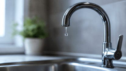 Отключение воды в Днепре