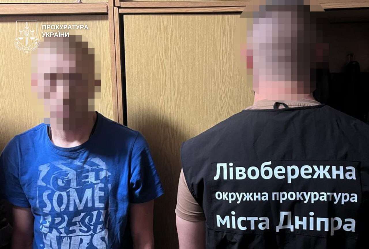 Фіктивна відстрочка за $12 тисяч: у Дніпрі затримали організатора незаконної схеми