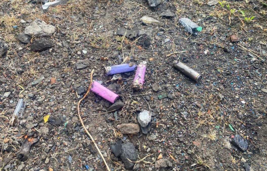 Небезпека, яку легко не помітити: жителів Криворіжжя попередили про акумулятори від дронів