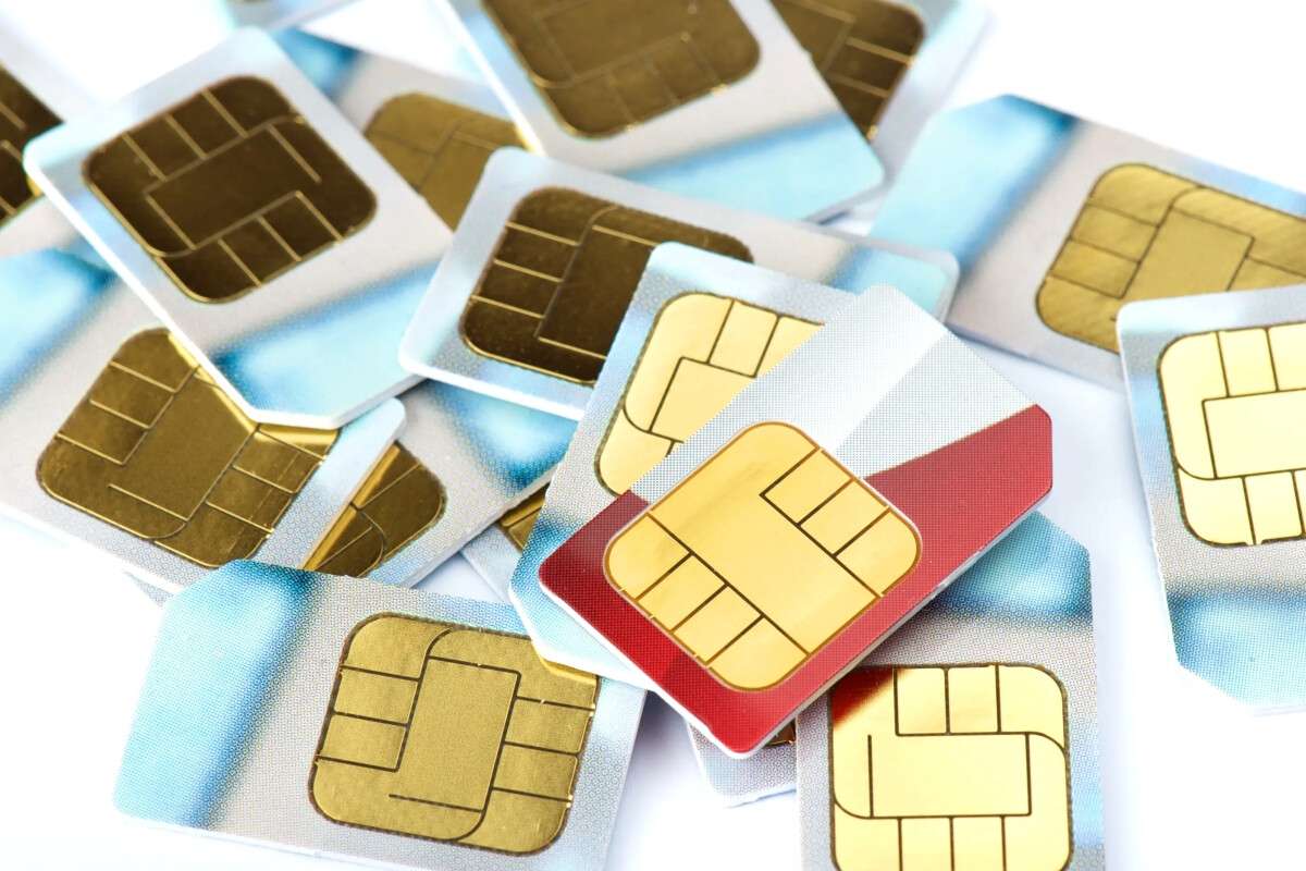Як захистити номер телефону від SIM-swap
Телефонний номер сьогодні — це не просто засіб зв'язку, а повноцінний ключ до цифрового ідентифікатора особи, банківських рахунків, акаунтів у…