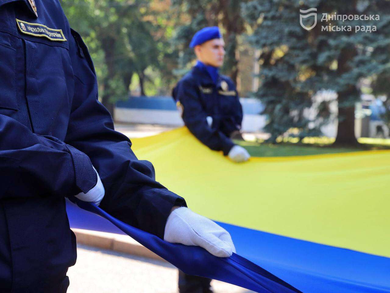 «Справжню любов до країни доводять справами, а не словами»: мер Дніпра Борис Філатов привітав містян із 35-ю річницею відновлення незалежності України