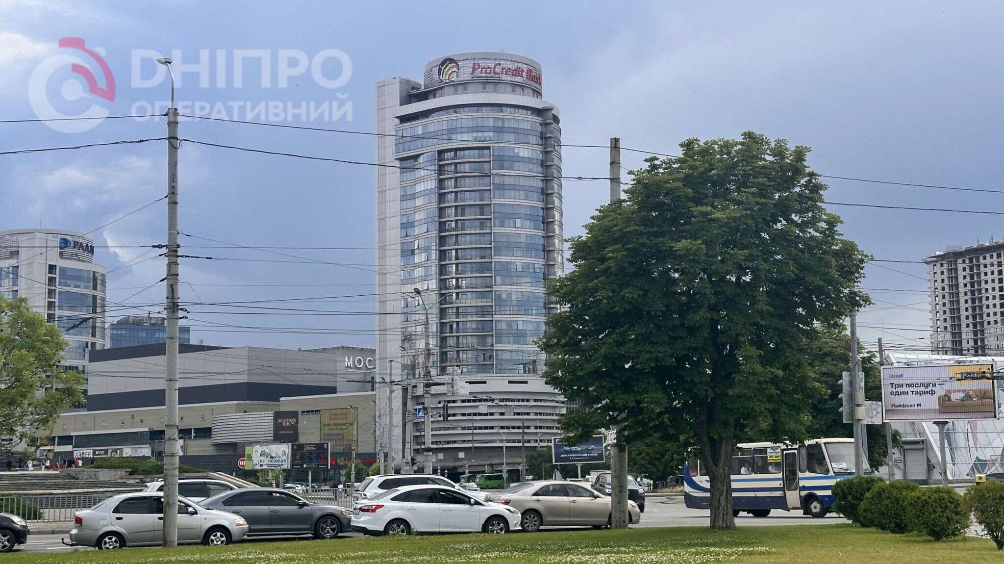 Прогноз погоди у Дніпрі на сьогодні, 28 серпня 2026
У п'ятницю, 28 серпня, у Дніпрі з ранку до вечора буде хмарно. Без опадів. Чи чекати сьогодні магнітних бур, детальніше…