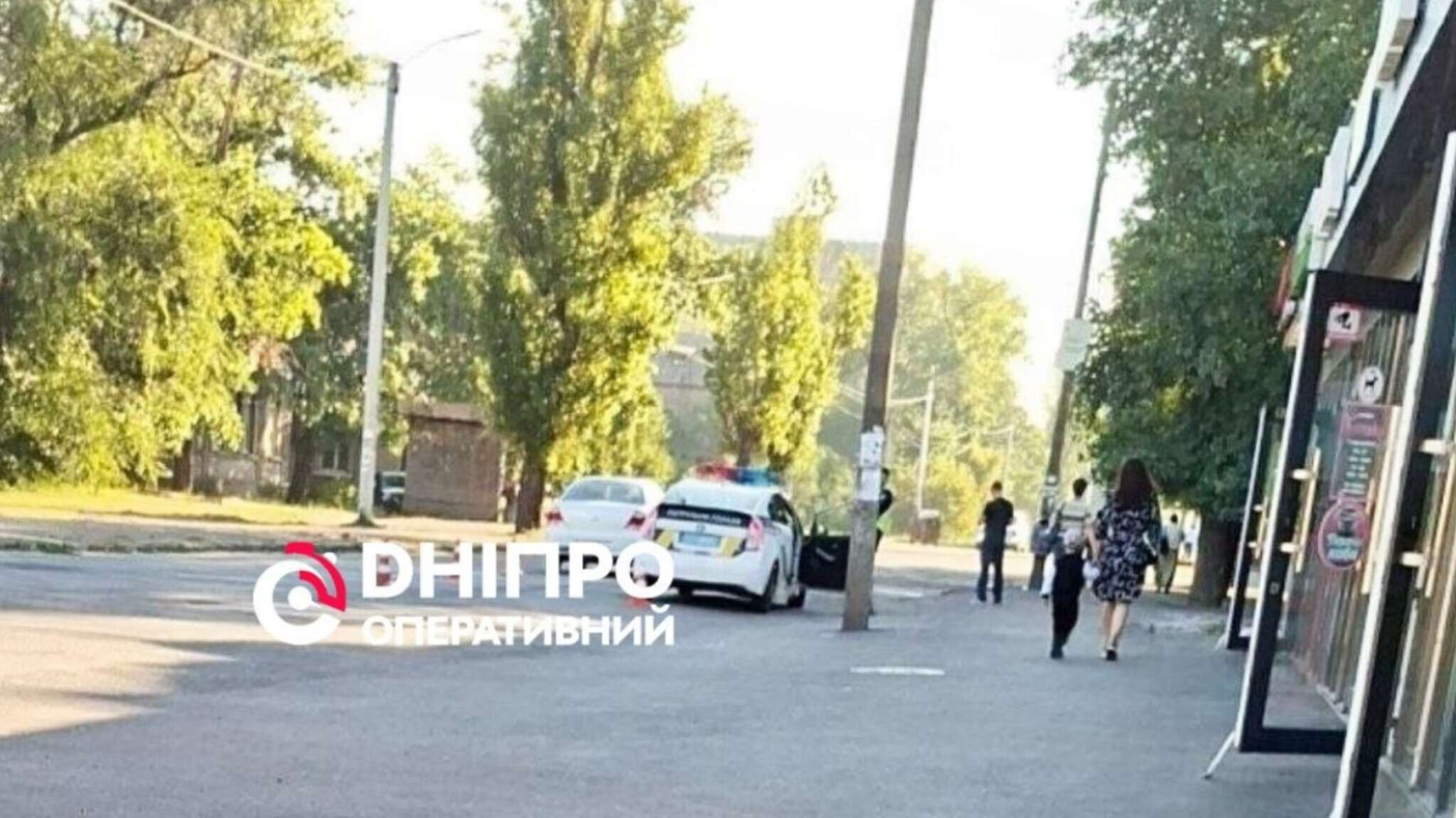 У Дніпрі на Семафорній збили пішохода: подробиці
Вранці четверга, 3 вересня, на вулиці Семафорній у Дніпрі сталася дорожньо-транспортна пригода, внаслідок якої постраждала людина. Про це повідомляє "Дніпро…