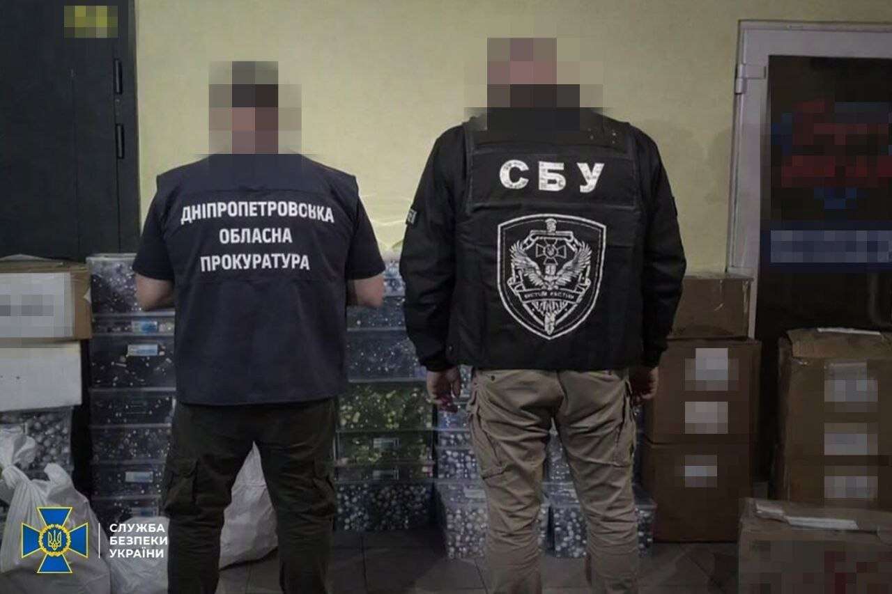 Масштабна схема з препаратом для схуднення: у Дніпрі пройшли обшуки