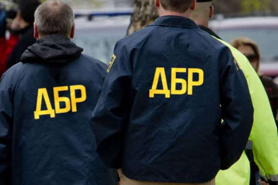 Як діяти, якщо поліцейський перевищує свої повноваження