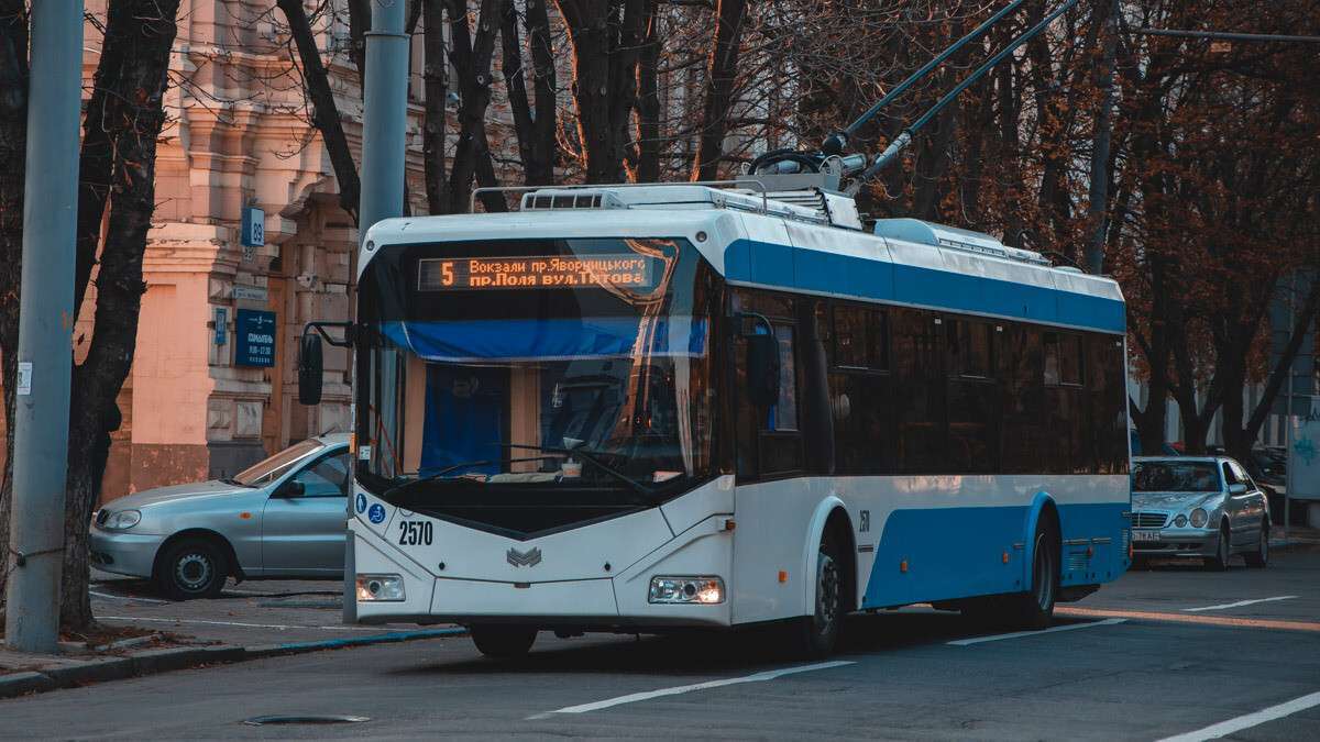 Троллейбус Днепр