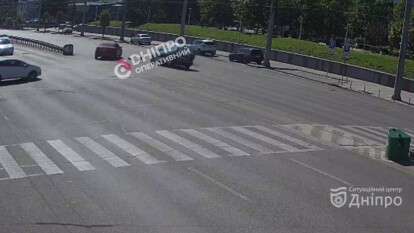 ДТП на Слобожанському проспекті 17 вересня: легковик зніс Renault - відео та подробиці