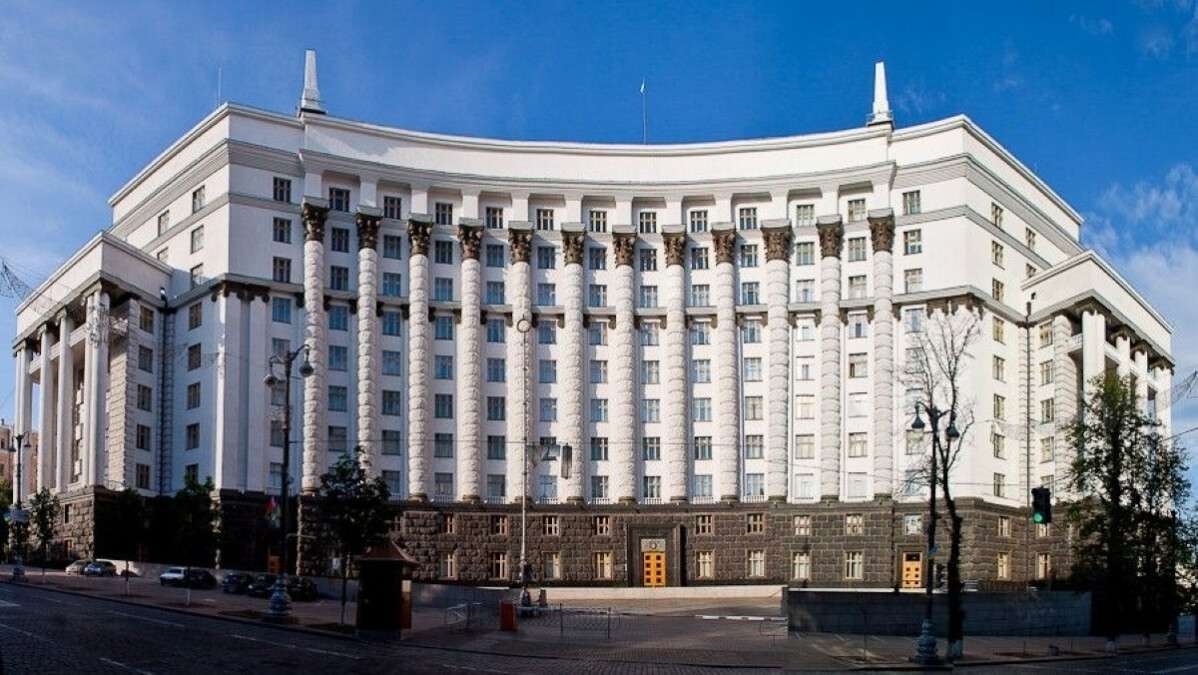 Центральные власти приостановили финансирование всех капитальных расходов